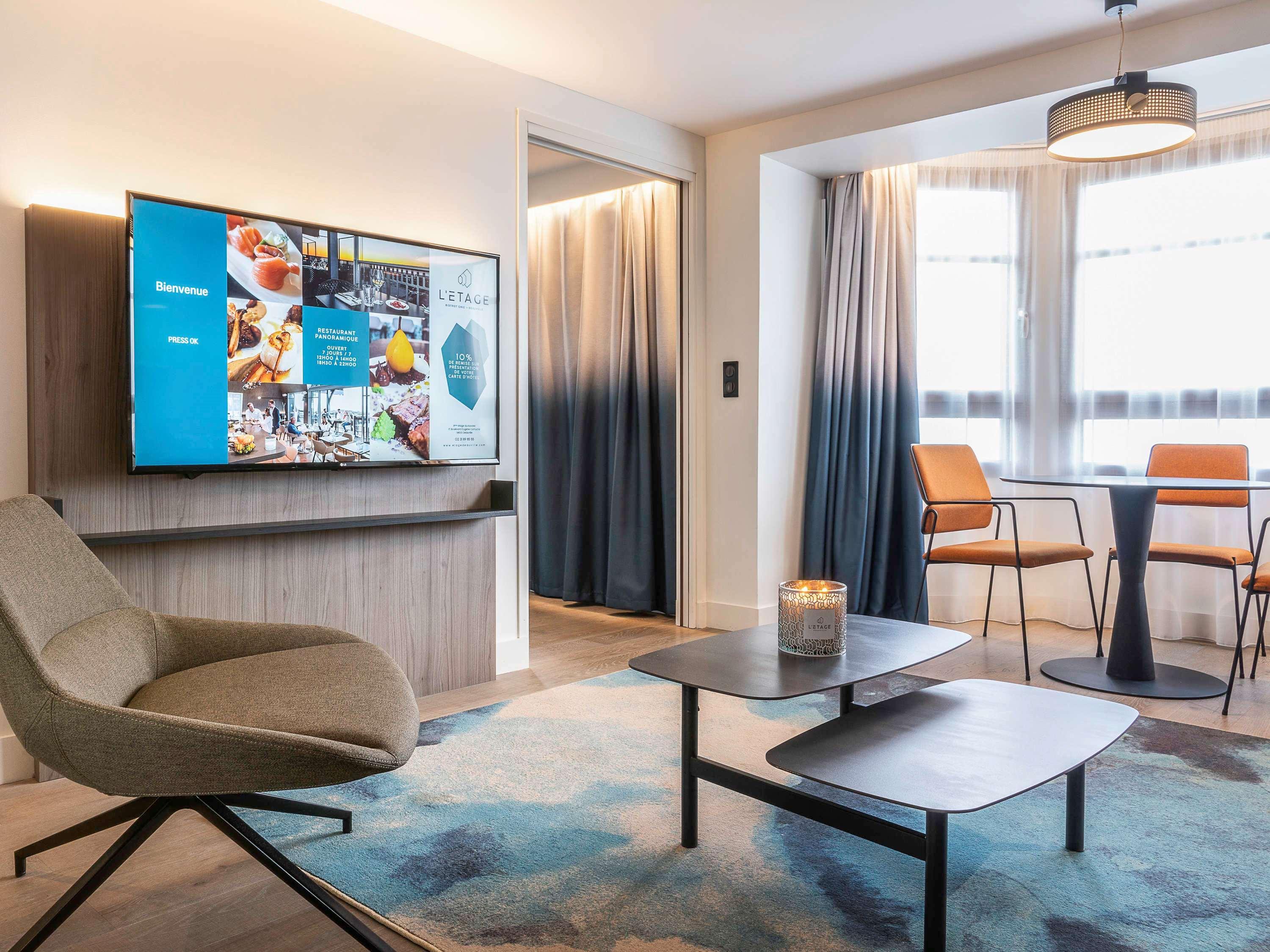 Novotel Deauville Plage Exteriör bild