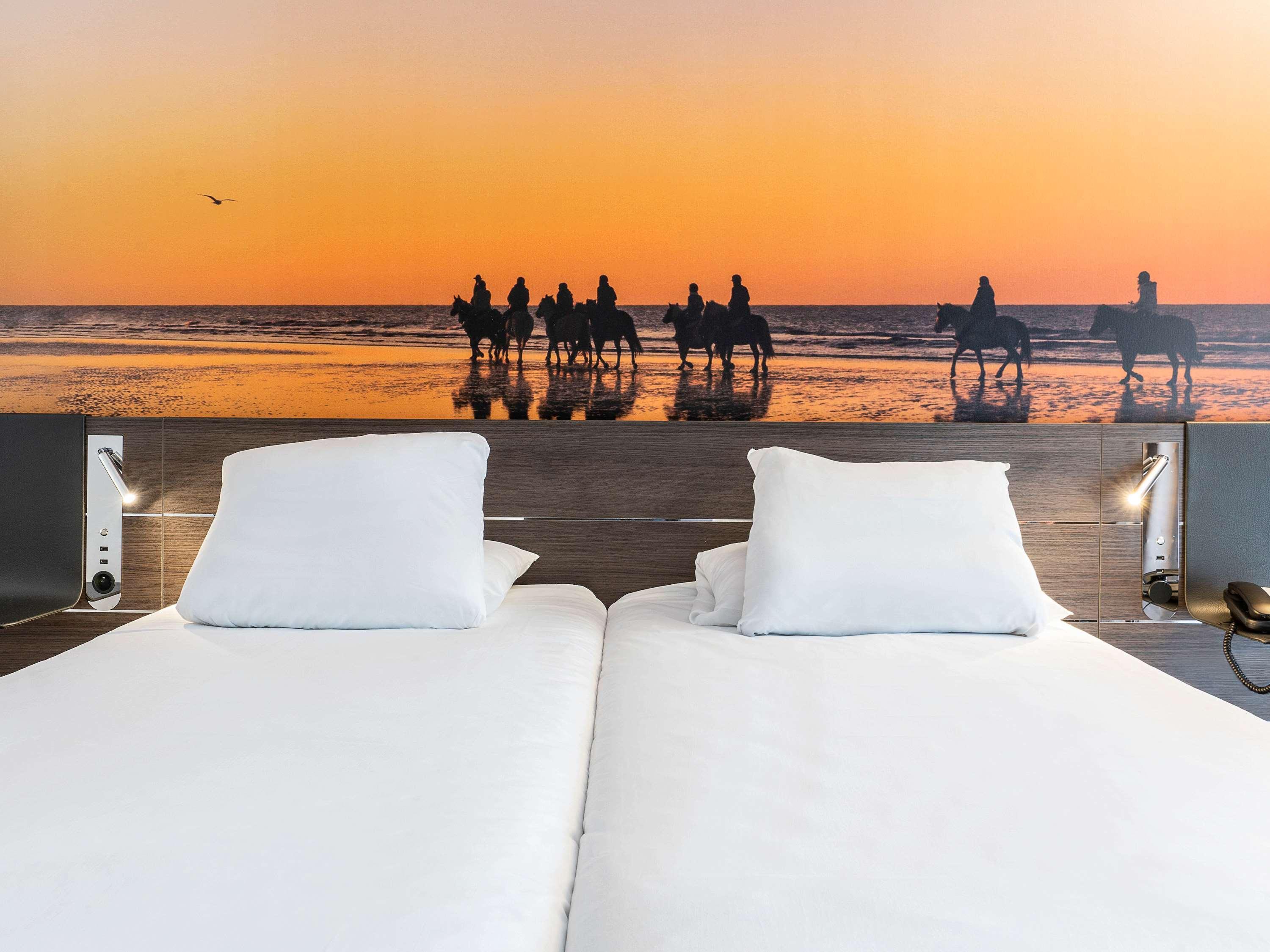 Novotel Deauville Plage Exteriör bild