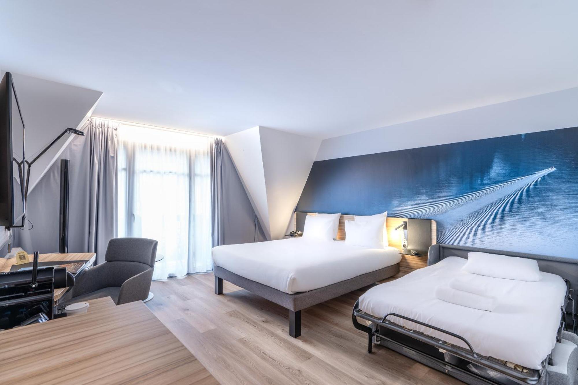 Novotel Deauville Plage Exteriör bild