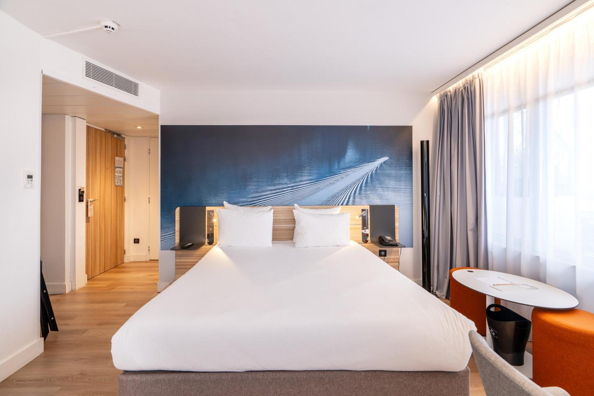 Novotel Deauville Plage Exteriör bild