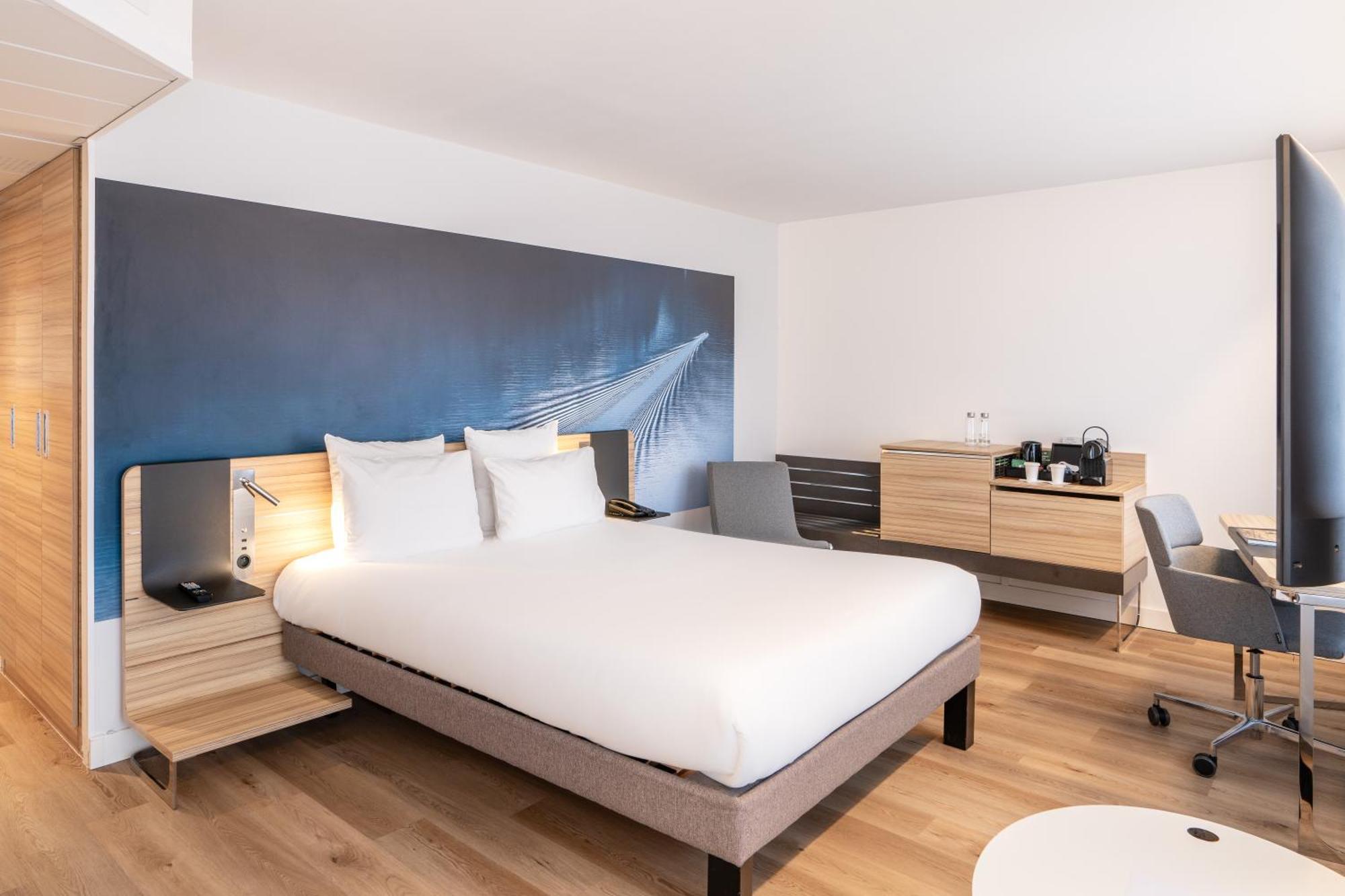 Novotel Deauville Plage Exteriör bild