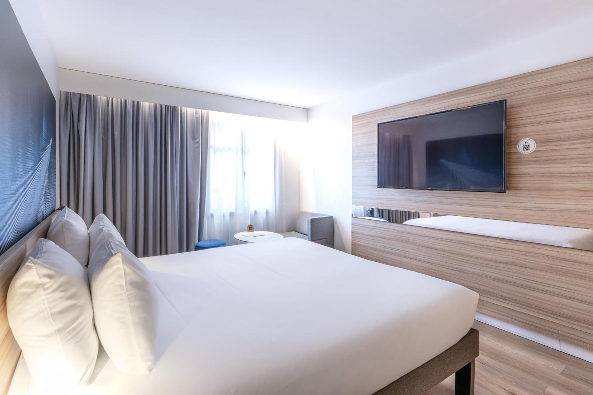 Novotel Deauville Plage Exteriör bild