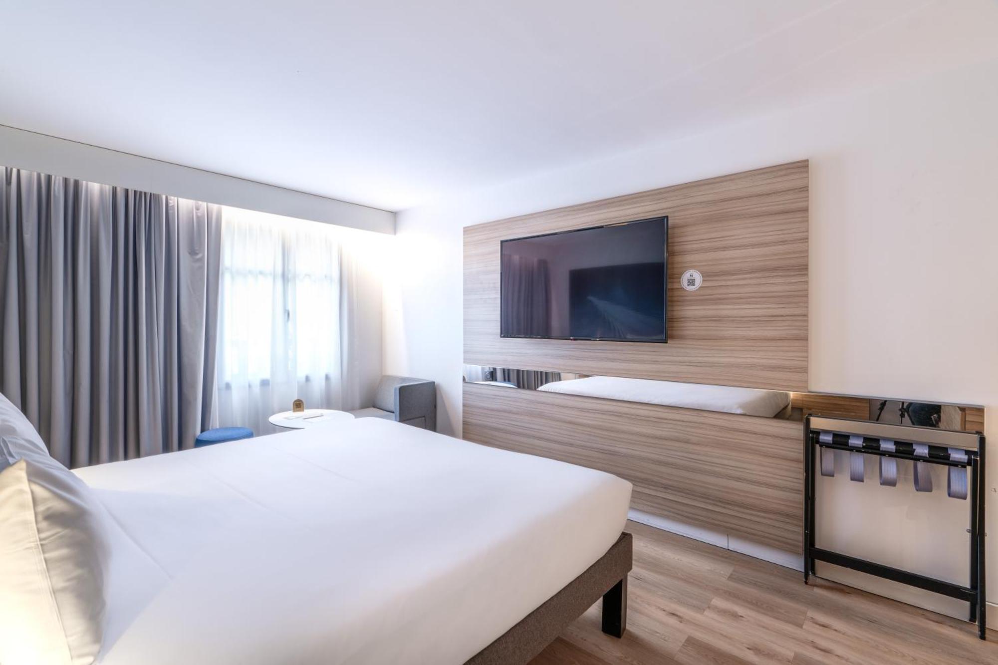 Novotel Deauville Plage Exteriör bild